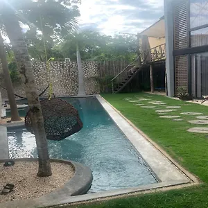 ariche-tulum-hotel-hostal.tulum-hotels.net/